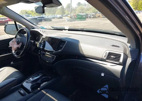 2021 Honda Pilot Awd Touring 8 Passenger from USA, damaged, VIN 5FNYF6H9XMB059037